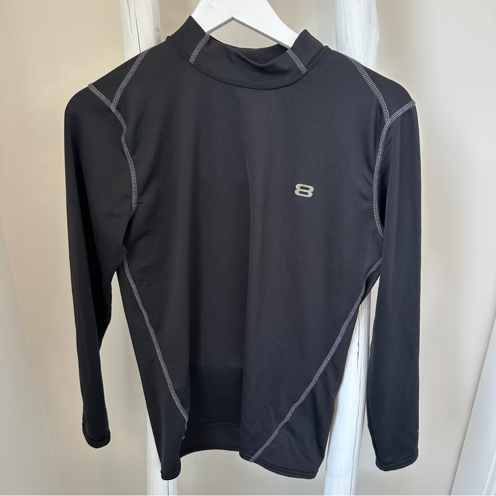 Layer 8 Men’s Performance Qwick Dry Black Long Sleeve Shirt Size Medium